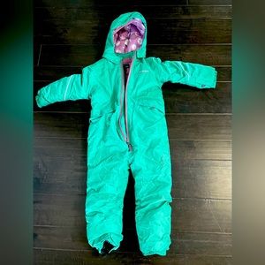 4T kids Patagonia snow suit